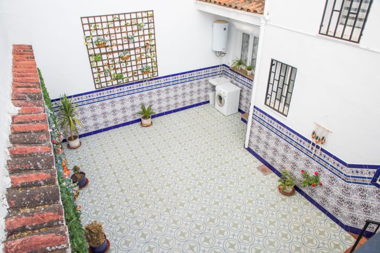 Elmiradordelasmurallas بايثا المظهر الخارجي الصورة